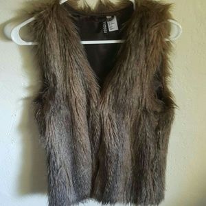 H&M faux fur vest